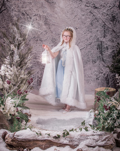  Winter Wonderland - a snow filled fun photosession